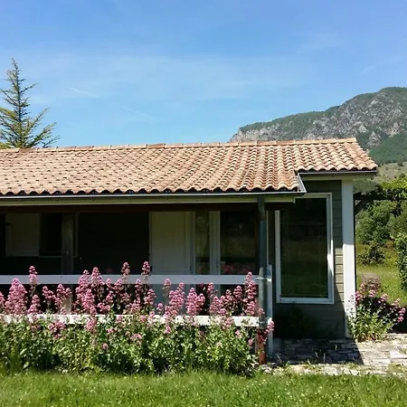 Chalet Chalet Relais Du Temple Mornans